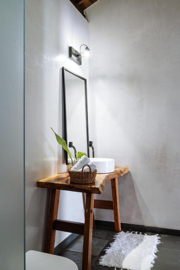 Apartamento com Varanda